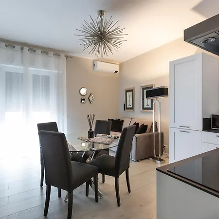 Black & Wild - Eleganza E Relax Vicino Firenze Apartment Scandicci