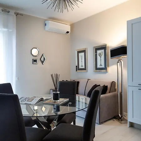 Black & Wild - Eleganza E Relax Vicino Firenze Apartment Scandicci