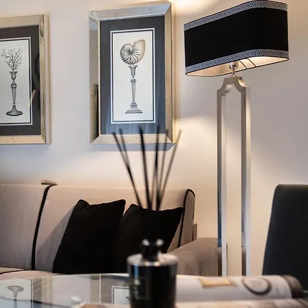 Black & Wild - Eleganza E Relax Vicino Firenze Scandicci