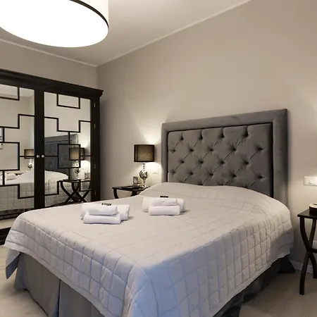 Black & Wild - Eleganza E Relax Vicino Firenze Scandicci